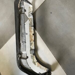 Rama lampy prawy tył Mercedes 107 bardzo ładna i z dobrą uszczelką