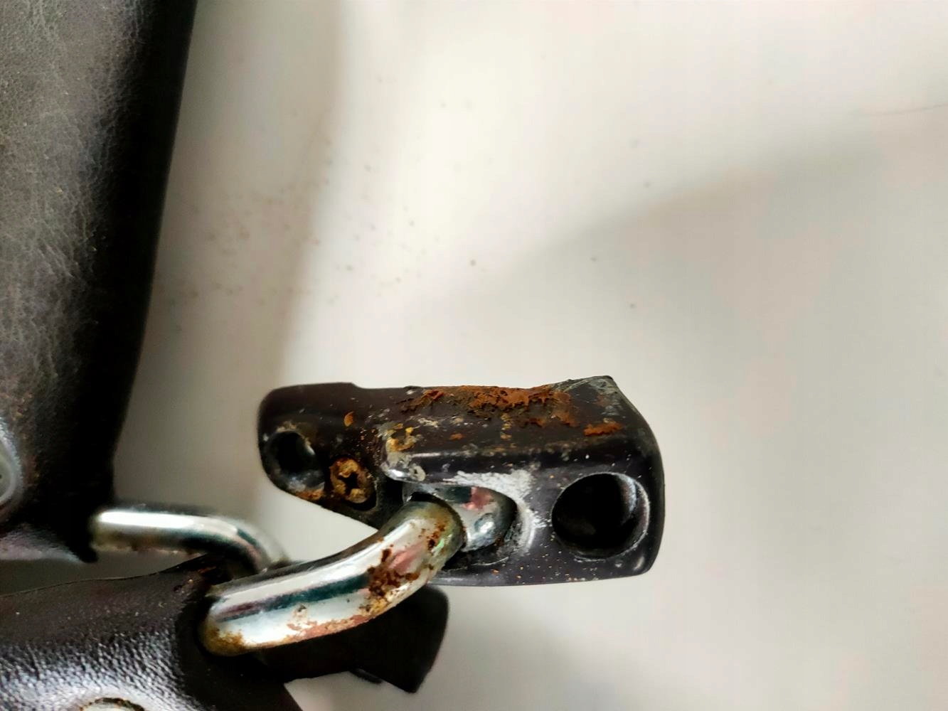 Daszki przeciwsłoneczne Mercedes 107 brązowe para - obrazek 3