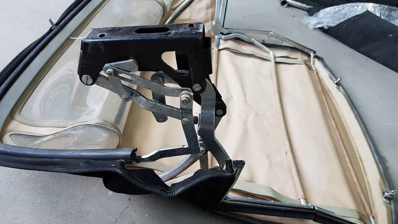 Dach miękki Softtop dach miękki Mercedes 107 kompletny ładny z uszkodzeniem - obrazek 8