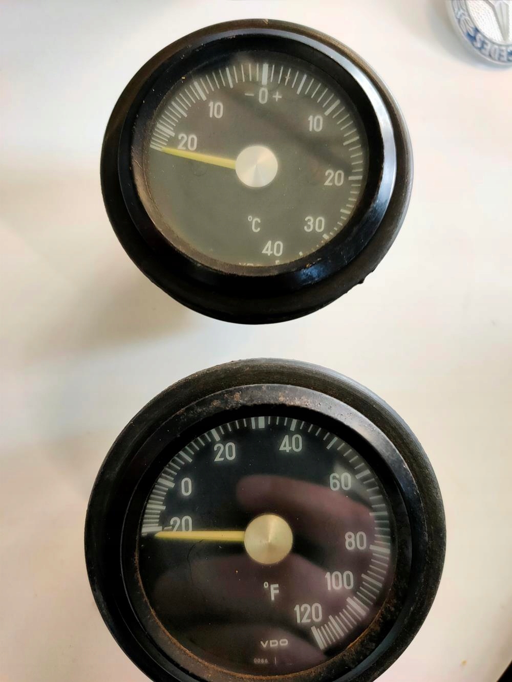 Termometr Mercedes R107 w Stopniach Fahrenheita - obrazek 7