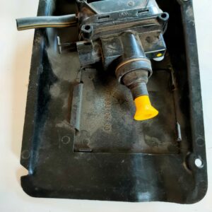 Siłownik zamka klapy bagażnika Mercedes 107-