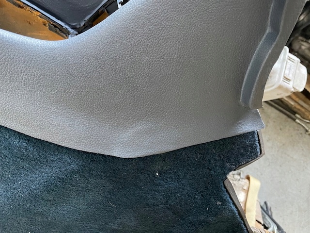 Tunel Środkowy Granat Mercedes 107 przedlift po renowacji - obrazek 7