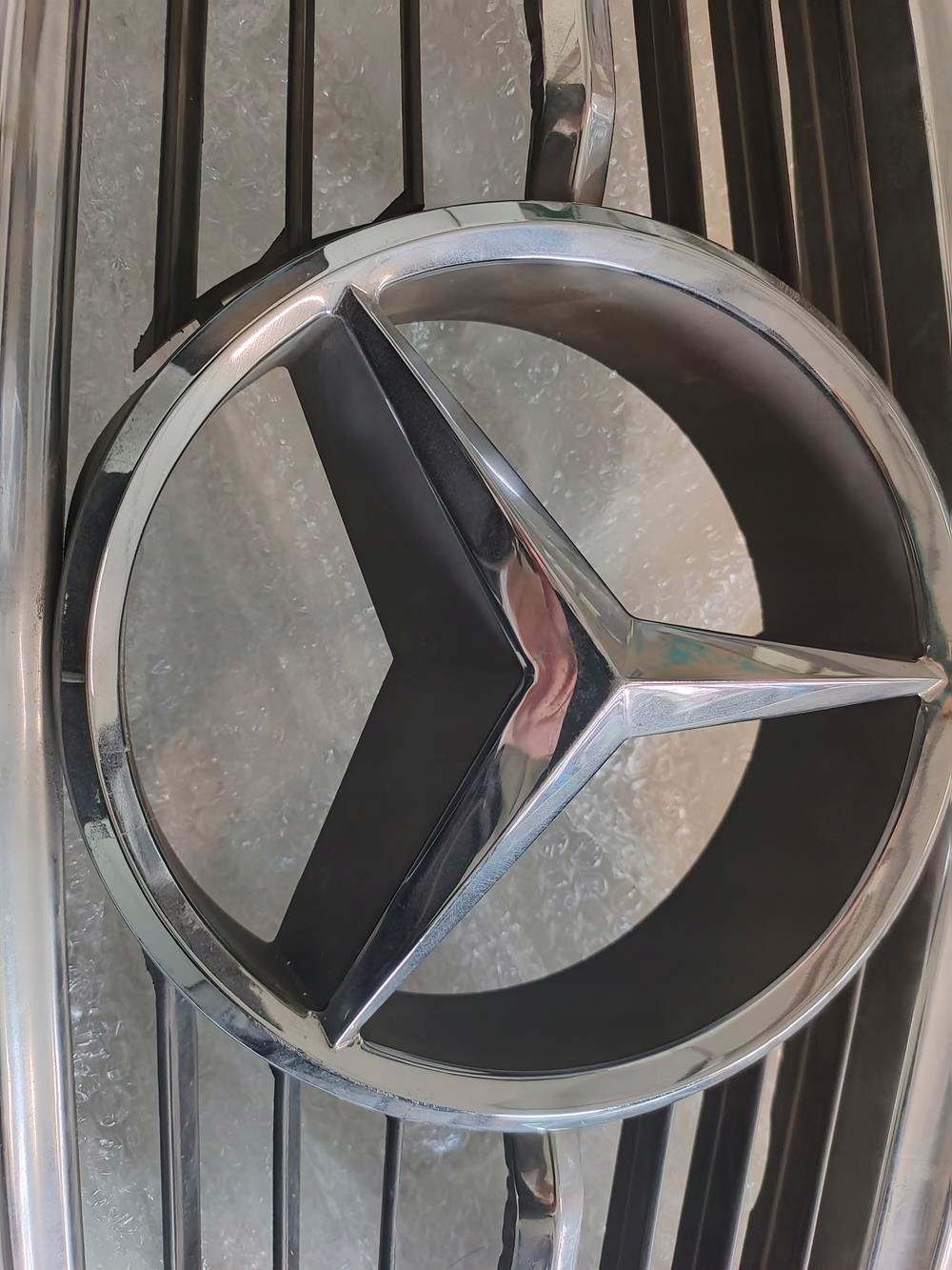 Grill kompletny Mercedes W107 ładny - obrazek 4