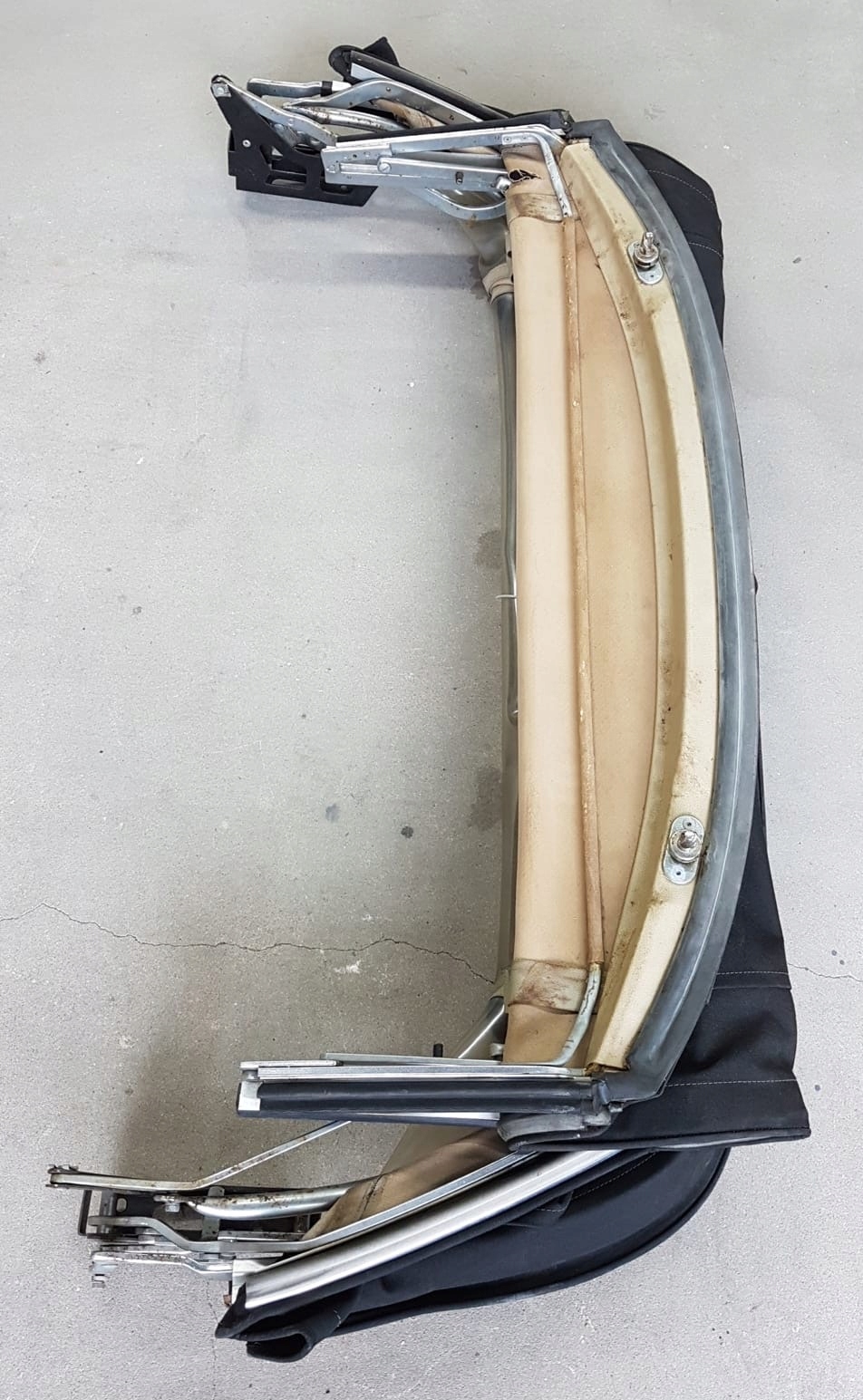 Dach miękki Softtop dach miękki Mercedes 107 kompletny ładny z uszkodzeniem - obrazek 6