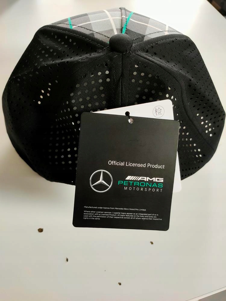 Czapeczka Mercedes AMG Petronas - obrazek 7