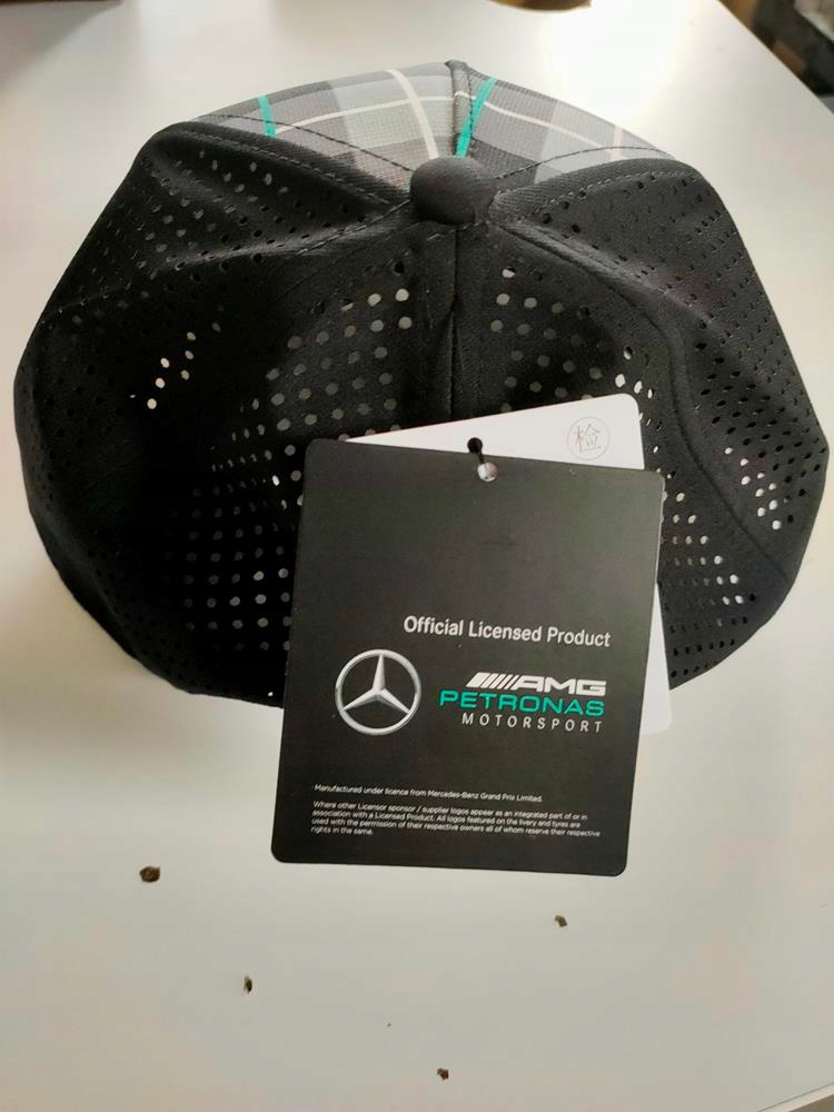 Czapeczka Mercedes AMG Petronas - obrazek 8