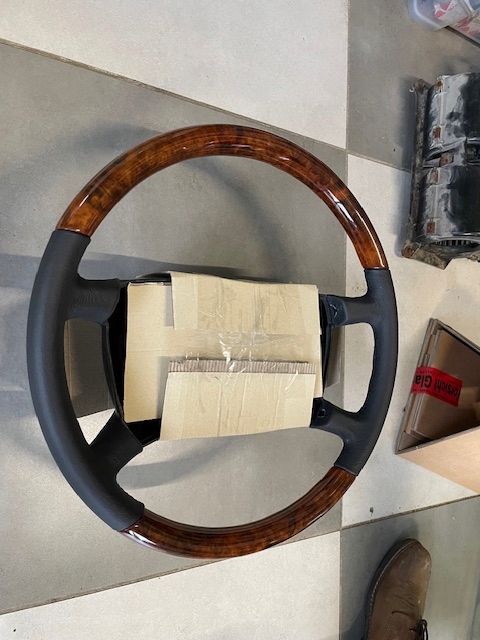Kierownica Mercedes 107 560SL Drewno Nowa - obrazek 5