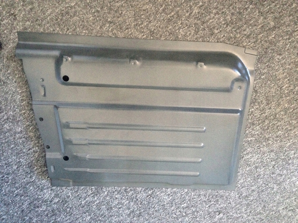 Podłoga Mercedes 107 Nowa 1 panel - obrazek 3