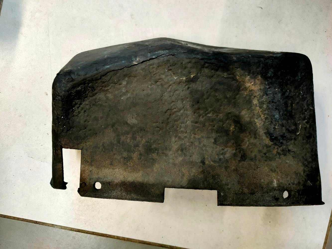 Wnęka schowka Mercedes 107