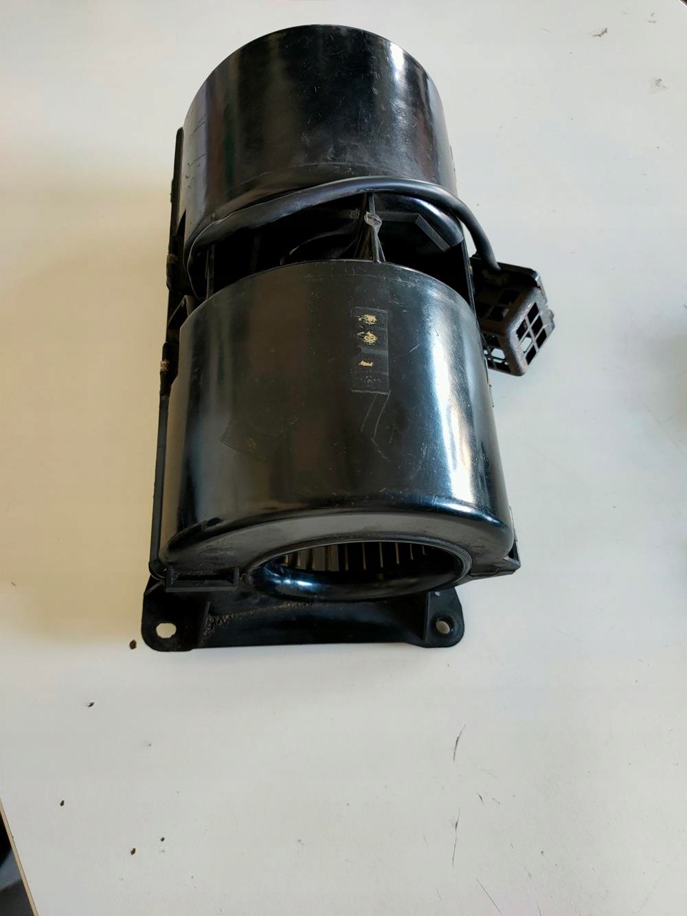 Dmuchawa Nawiewu Mercedes 107 kompletna