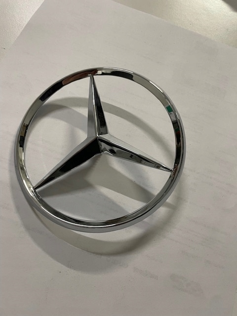 Gwiazda klapy bagażnika Mercedes w111C nowy chrom
