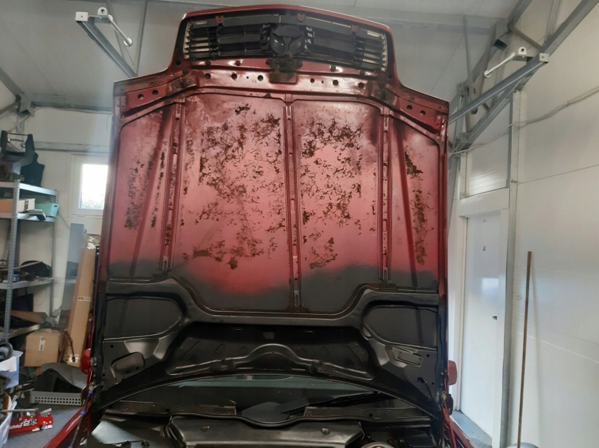 Wygłuszenie maski Mercedes R129 SL - obrazek 5