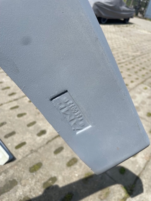 Komplet spoilerów Mercedes R107 AMG Repro NOWE - obrazek 6