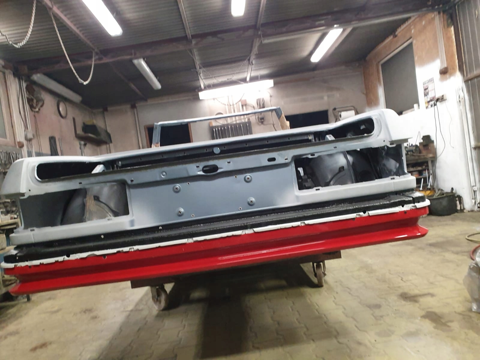 Komplet spoilerów Mercedes R107 AMG Repro NOWE - obrazek 13