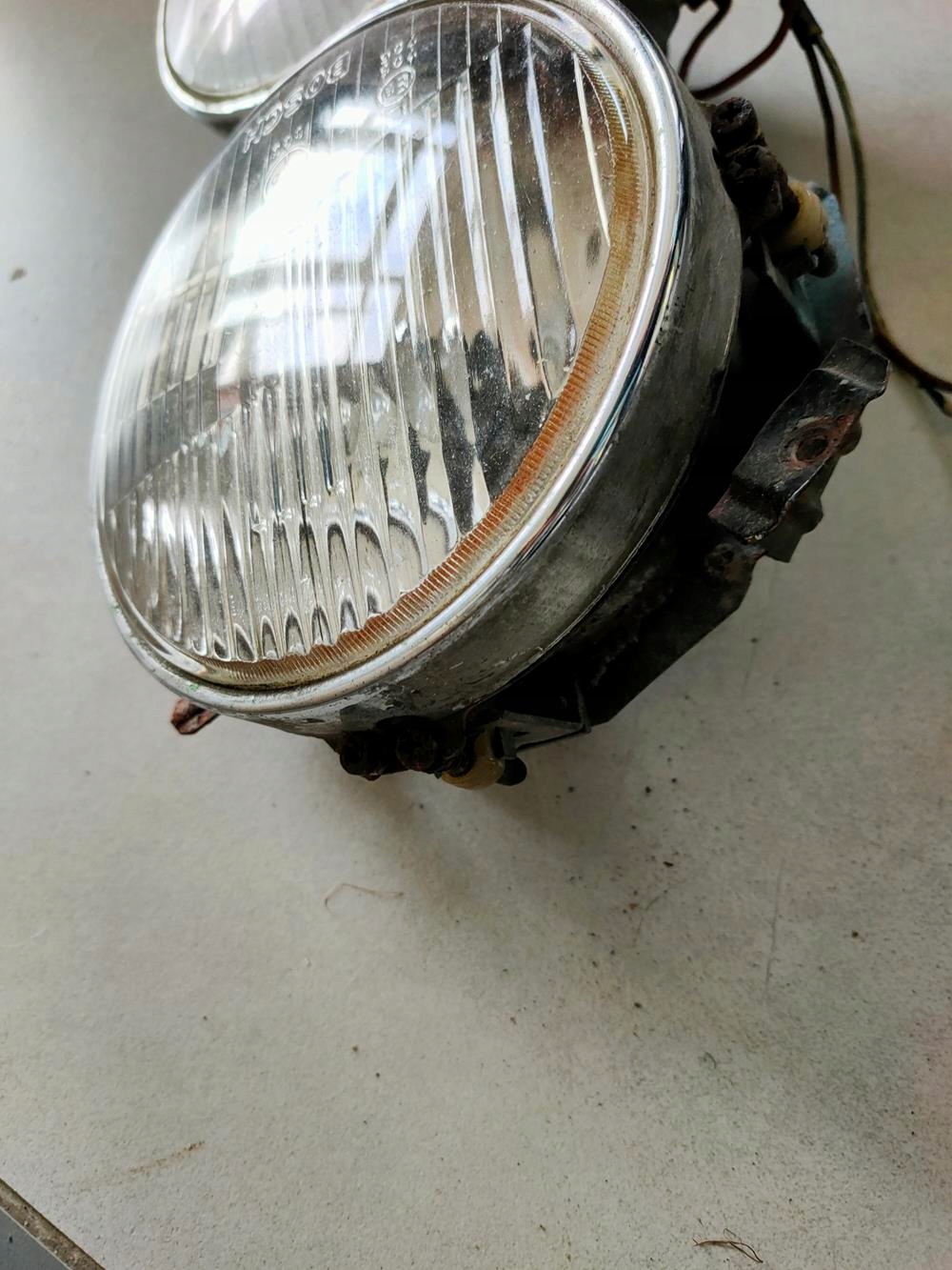 Otok / oring chrom lampy przód Mercedes 111/112 - obrazek 5