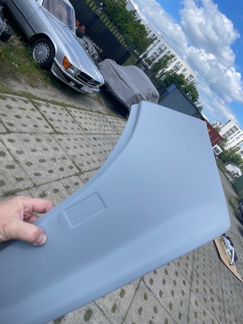 Komplet spoilerów Mercedes R107 AMG Repro NOWE