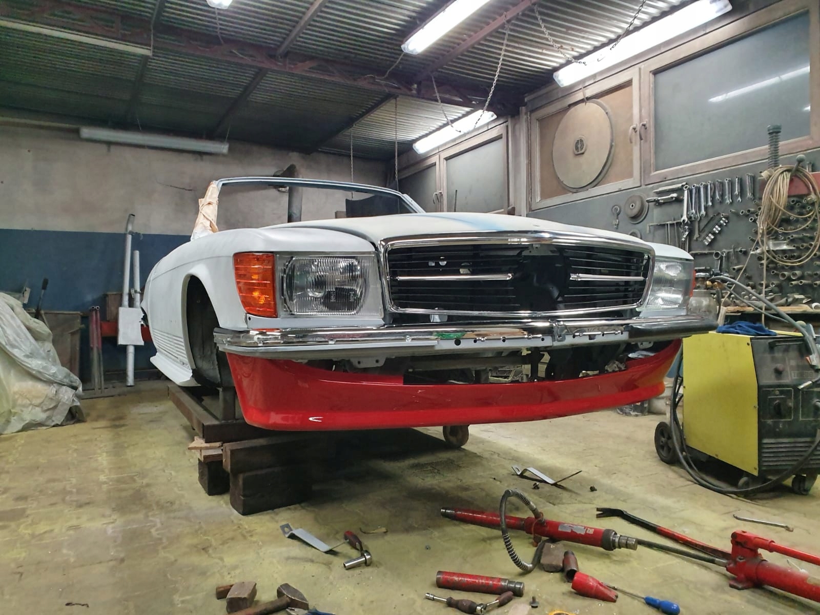 Komplet spoilerów Mercedes R107 AMG Repro NOWE - obrazek 11