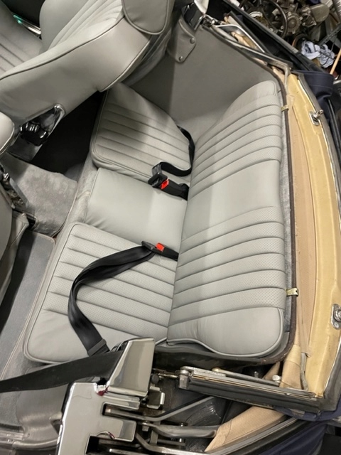 Kanapa tył Mercedes R107 Cabrio Nowa Notsitze Oryginał - obrazek 8