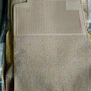 Wykładzina beż/ krem Mercedes R107 Nowa