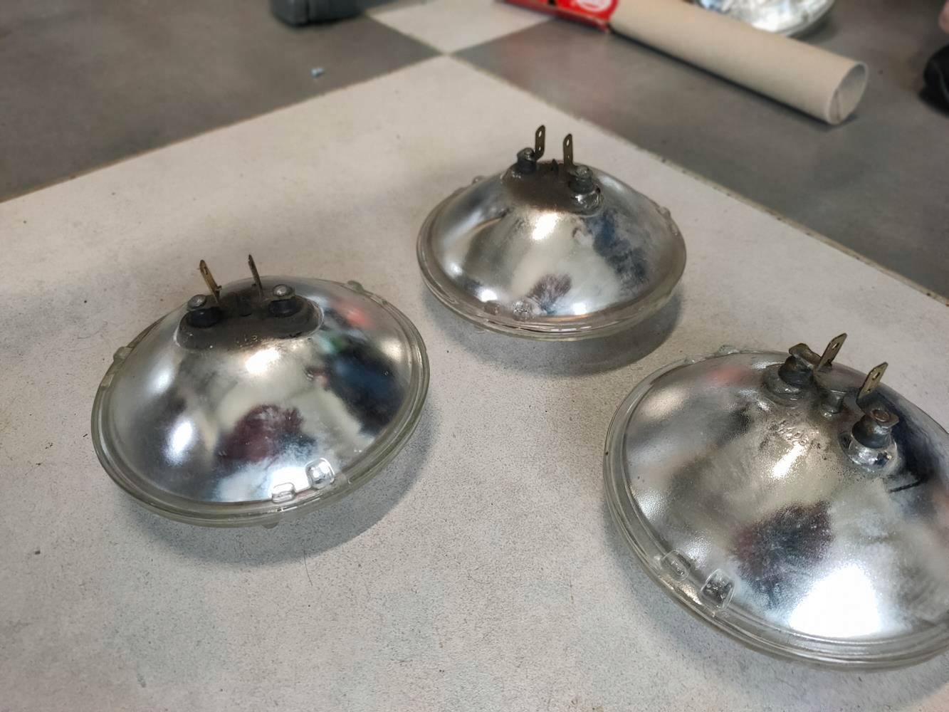 Wkład lampy USA Mercedes 107 WEWNĘTRZNY - 2 piny - obrazek 5