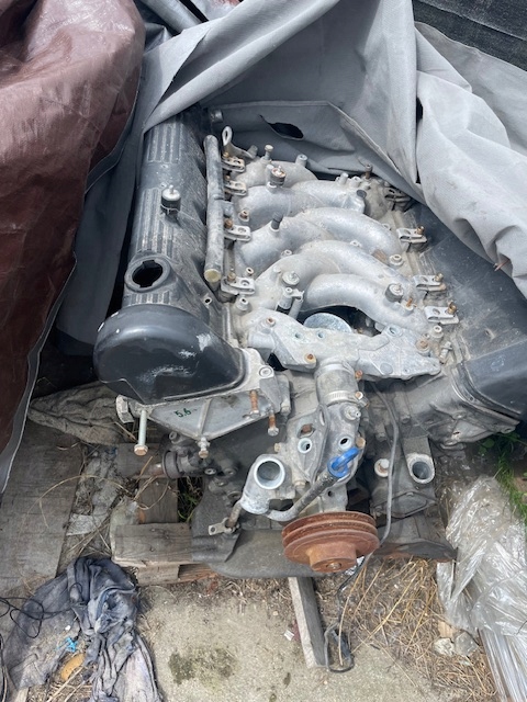 Silnik kompletny Mercedes R107 560SL M117 do remontu