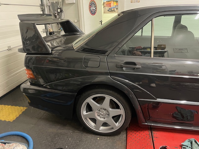 MERCEDES-BENZ 190E Replika EVO 2 310KM i 400nm - obrazek 8