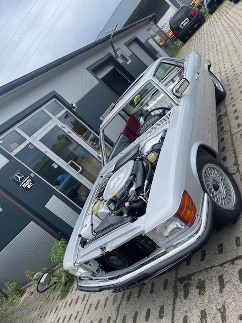 MERCEDES-BENZ 190E Replika EVO 2 310KM i 400nm - obrazek 21