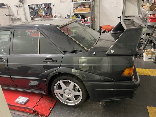 MERCEDES-BENZ 190E Replika EVO 2 310KM i 400nm - obrazek 7