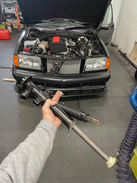 MERCEDES-BENZ 190E Replika EVO 2 310KM i 400nm - obrazek 3