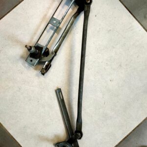 Silnik / mechanizm wycieraczek Mercedes 107