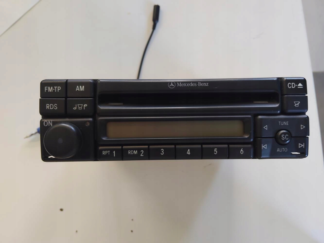 Mercedes Benz Alpine MF2297 CD Car Radio W210 W202 W201 W124 1708200086 - obrazek 2