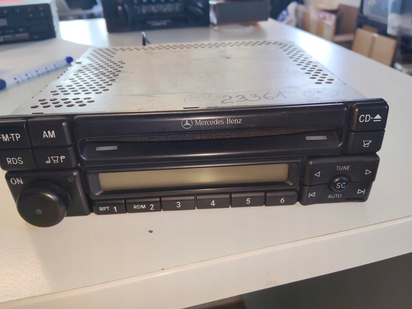 Mercedes Benz Alpine MF2297 CD Car Radio W210 W202 W201 W124 1708200086 - obrazek 4