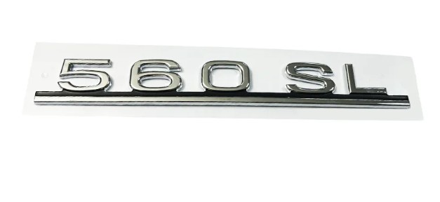 Emblemat klapy bagażnika Mercedes 107 560SL Nowy