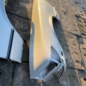 Błotnik przód Mercedes 107 SL SLC