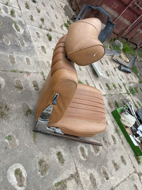 Fotel Mercedes 107 SL Cabrio przedlift - obrazek 5