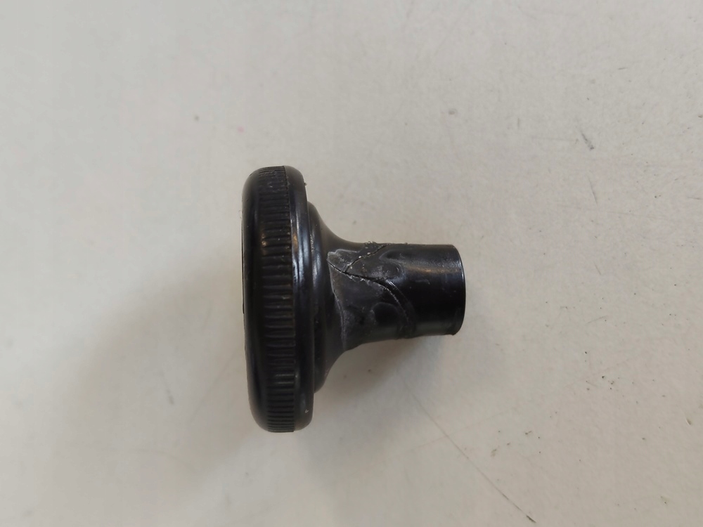 Gałka / przycisk zwalniania hamulca Brake Release Mercedes 107 - obrazek 2