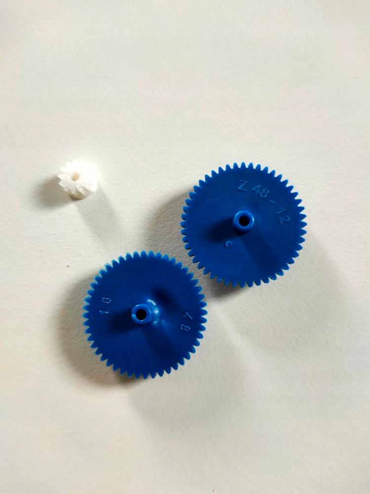 Zębatki prędkościomierza licznika Mercedes 107 Eur - obrazek 3