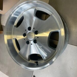 1 Alufelga Lorinser 18" 8,5J Po renowacji CNC