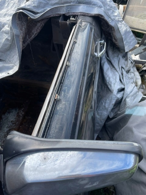 Drzwi lewe czarne - Mercedes 107 SL komplet - obrazek 3